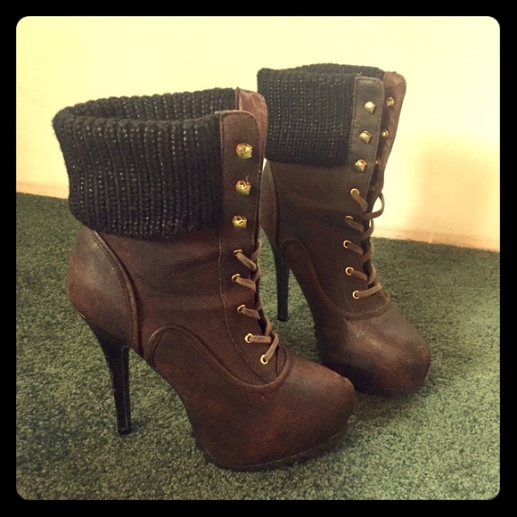 bexlee platform hiker bootie